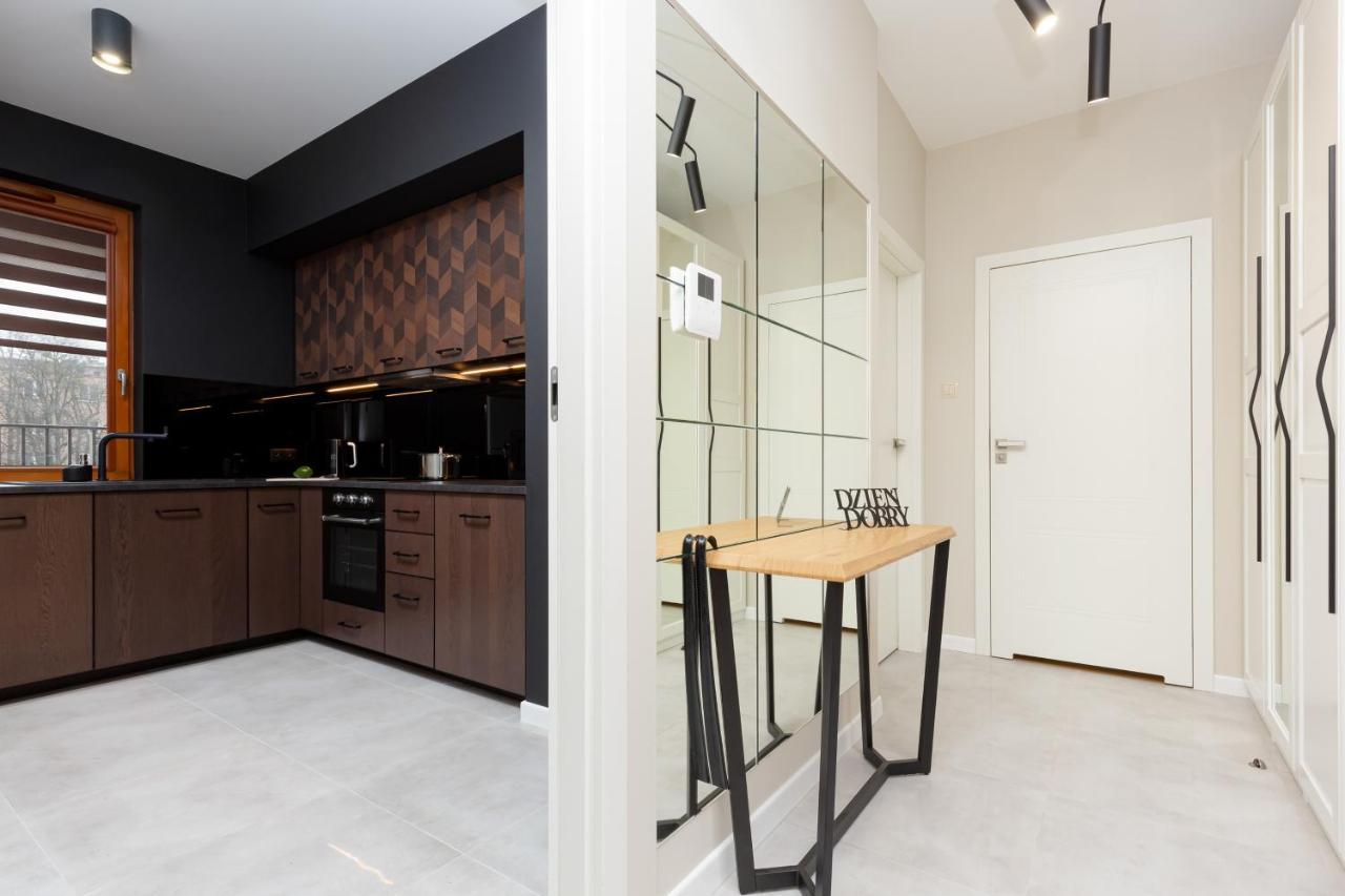 Awangarda Apartment Warsaw Ochota By Renters Prestige Varsóvia Exterior foto