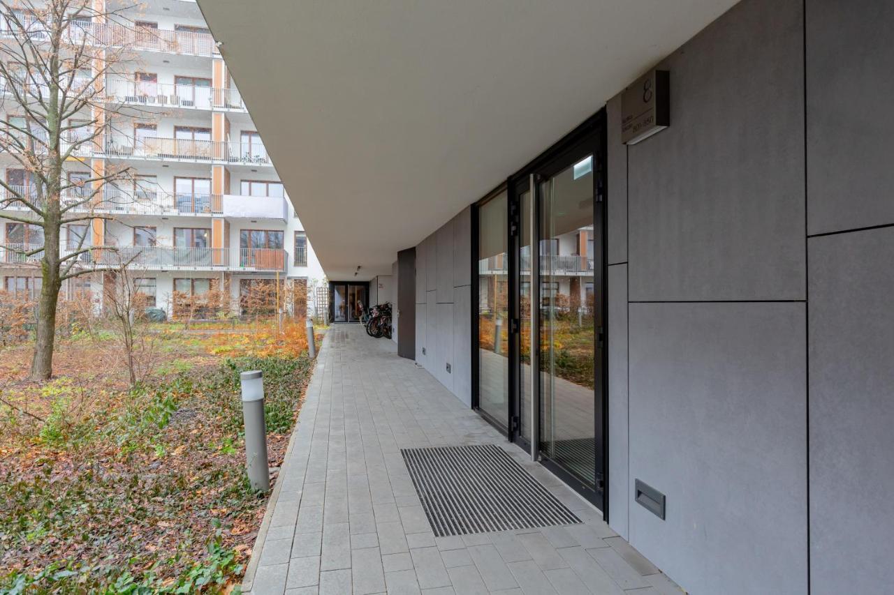Awangarda Apartment Warsaw Ochota By Renters Prestige Varsóvia Exterior foto