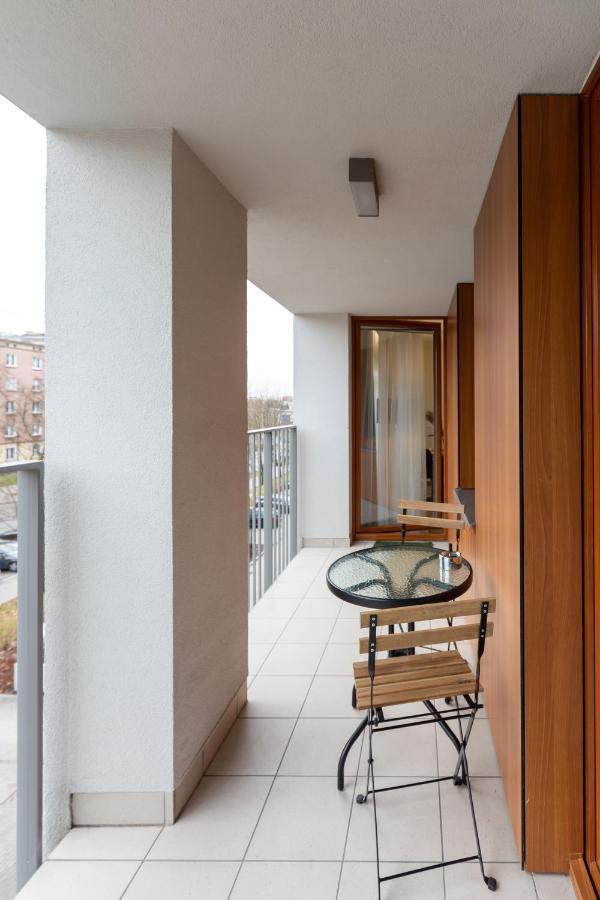 Awangarda Apartment Warsaw Ochota By Renters Prestige Varsóvia Exterior foto